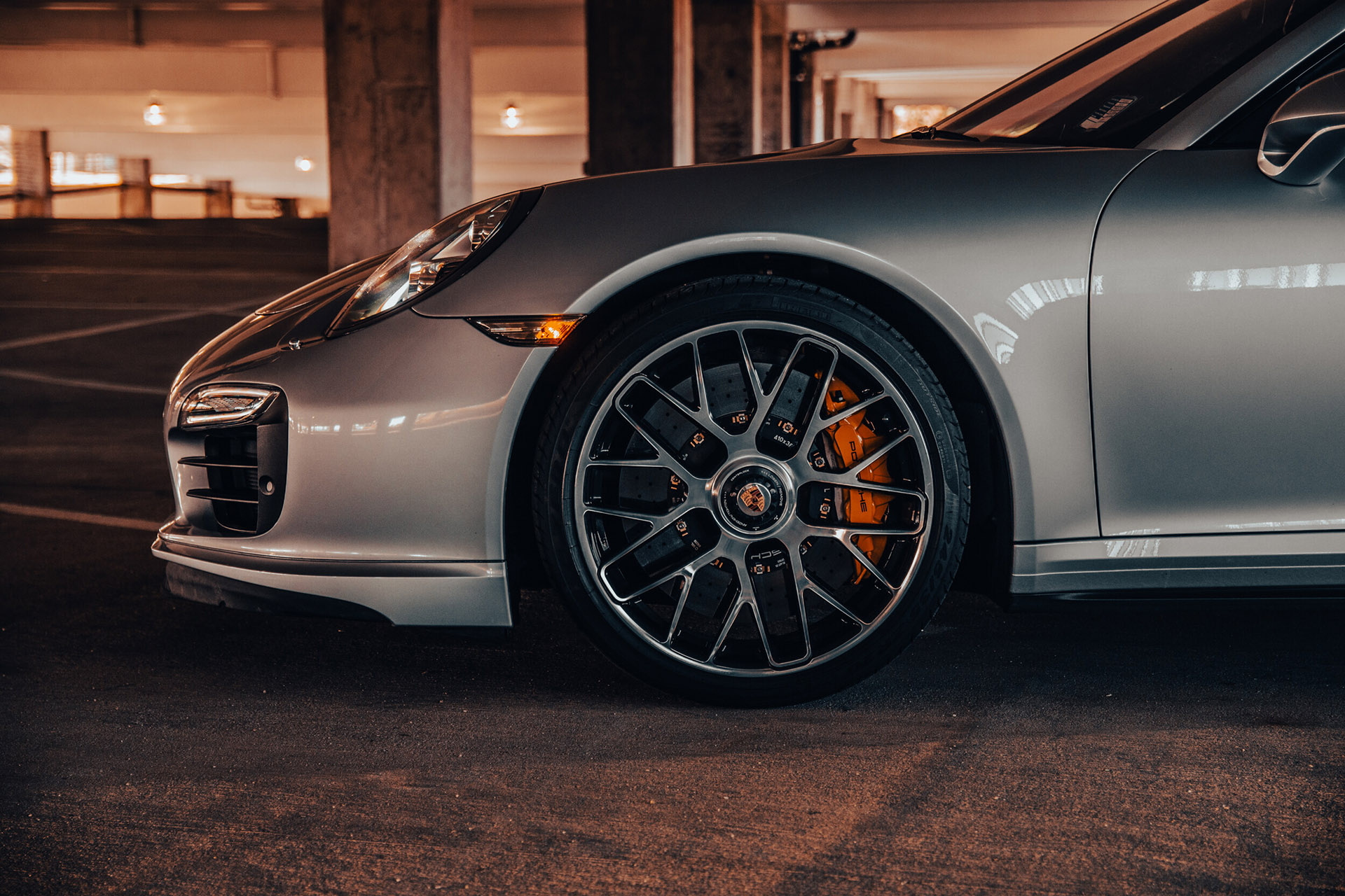 Front wheel on a 2015 Porsche 911 Turbo S
